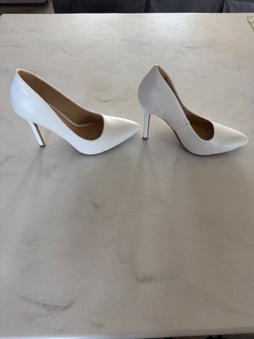 White Pointed Toe Stiletto Pumps Size 7.5 Faux Leather Classic Heels - Picture 5 of 12